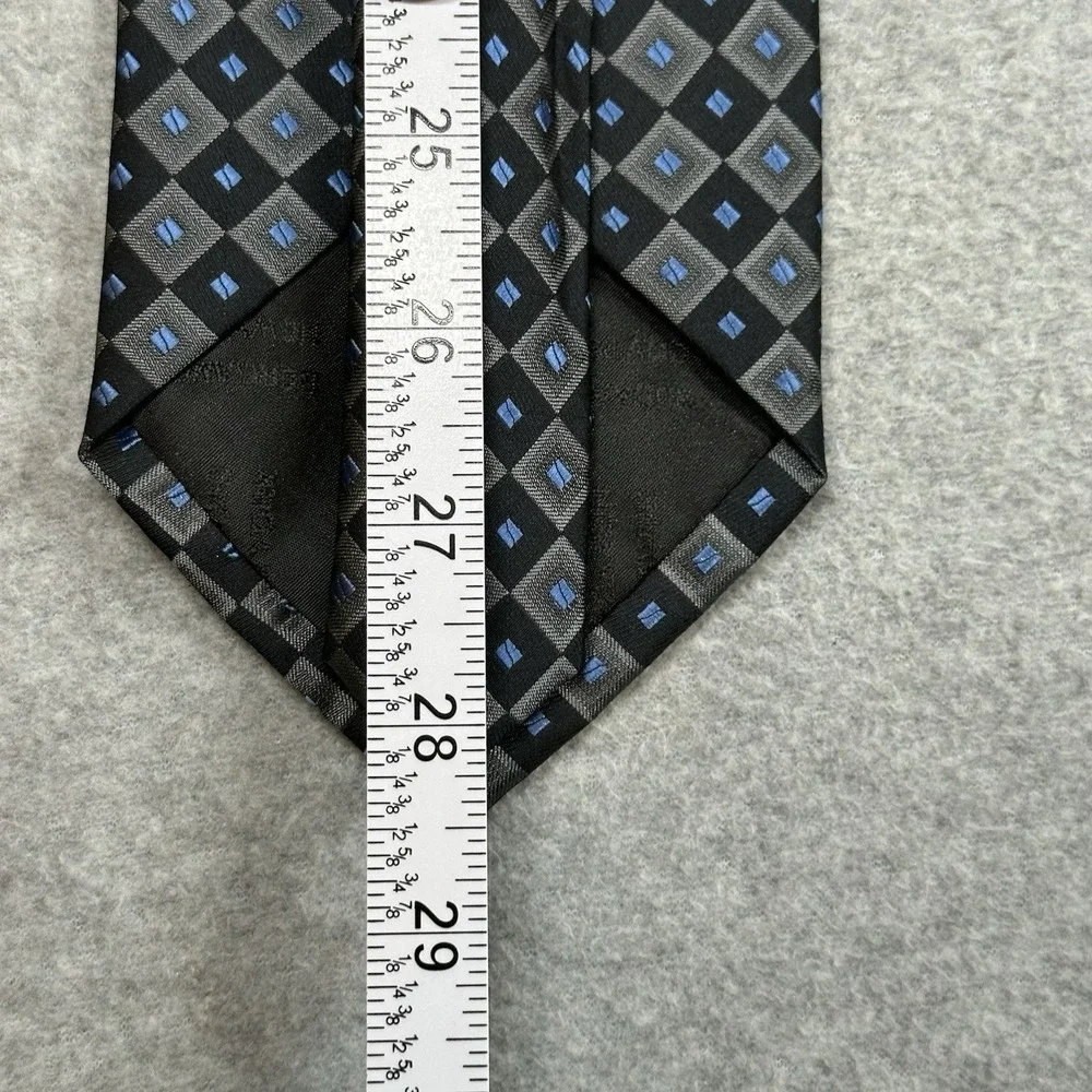Bergamo New York Black/Blue Geometric Diamond Pattern Silk Tie Classic & Elegant